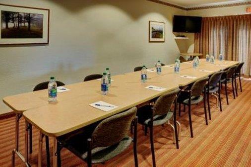 Lakeview Inns & Suites - Brandon Instalações foto